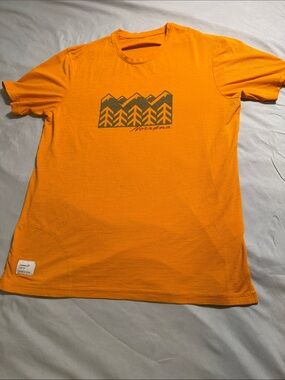 Men's Orange Wool Graphic Short-Sleeve Tee with Mountain Print